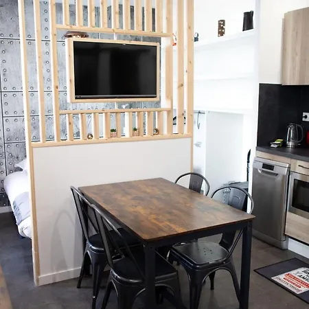 * Les Aux Etoiles * 아파트