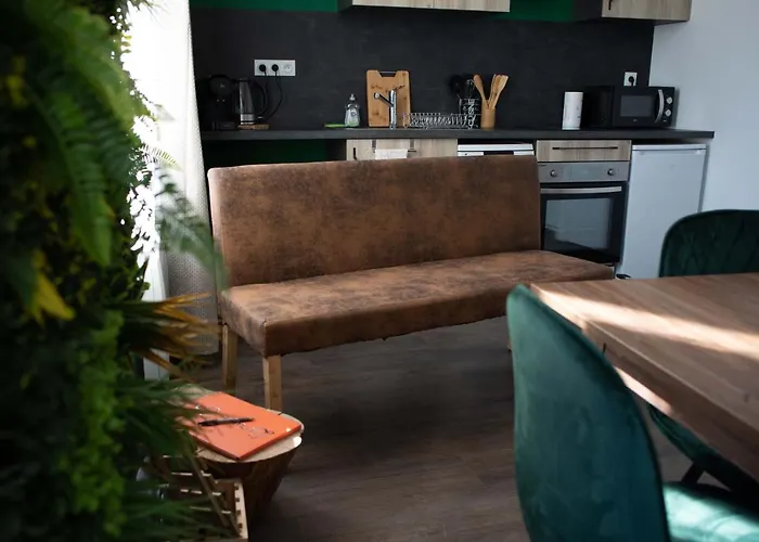 * Les Aux Etoiles * * Κλερμόν Φεράν