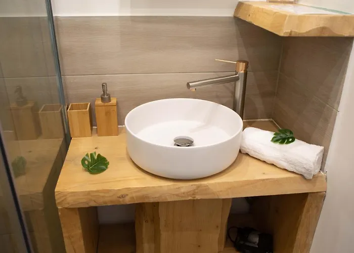 Апартаменты * Les Aux Etoiles * Клермон-Ферран