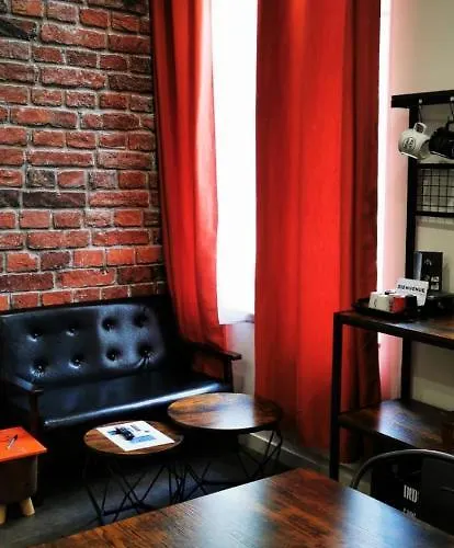 Апартаменты * Les Aux Etoiles * Клермон-Ферран